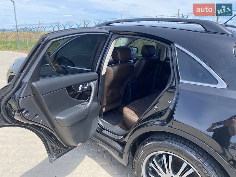 Внедорожник / Кроссовер Infiniti FX 35 2008 в Одессе