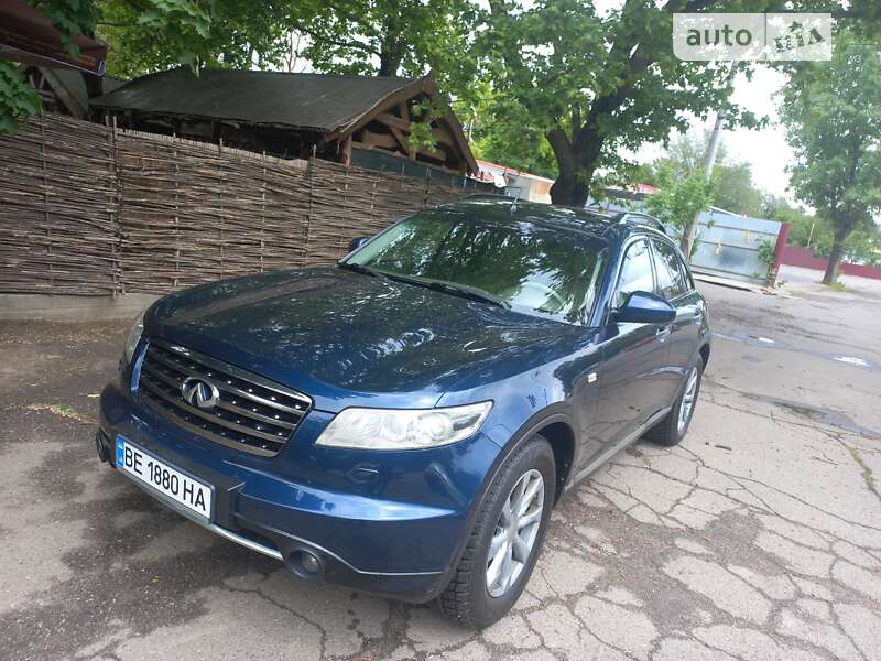 Внедорожник / Кроссовер Infiniti FX 35 2007 в Николаеве