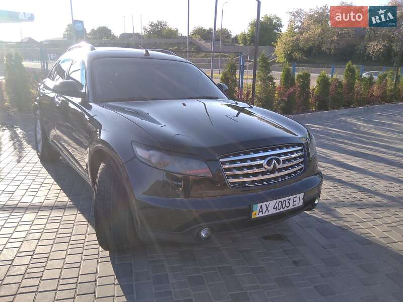 Позашляховик / Кросовер Infiniti FX 35 2003 в Новоукраїнці