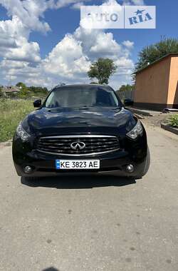 Внедорожник / Кроссовер Infiniti FX 35 2011 в Запорожье