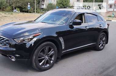 Внедорожник / Кроссовер Infiniti FX 35 2011 в Александрие