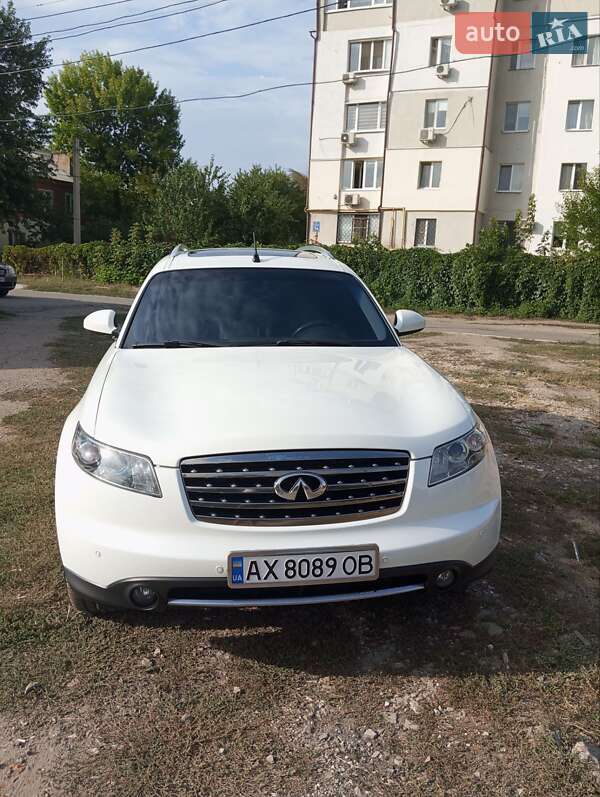 Infiniti FX 35 2008