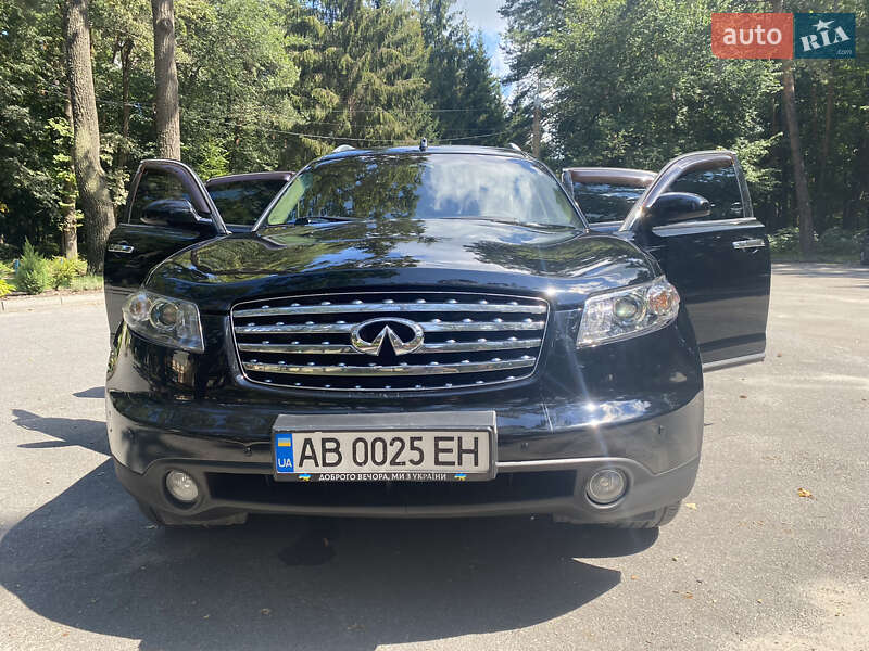 Infiniti FX 35 2006