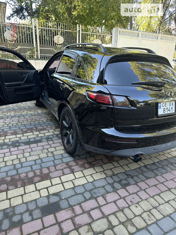 Позашляховик / Кросовер Infiniti FX 35 2004 в Чернівцях