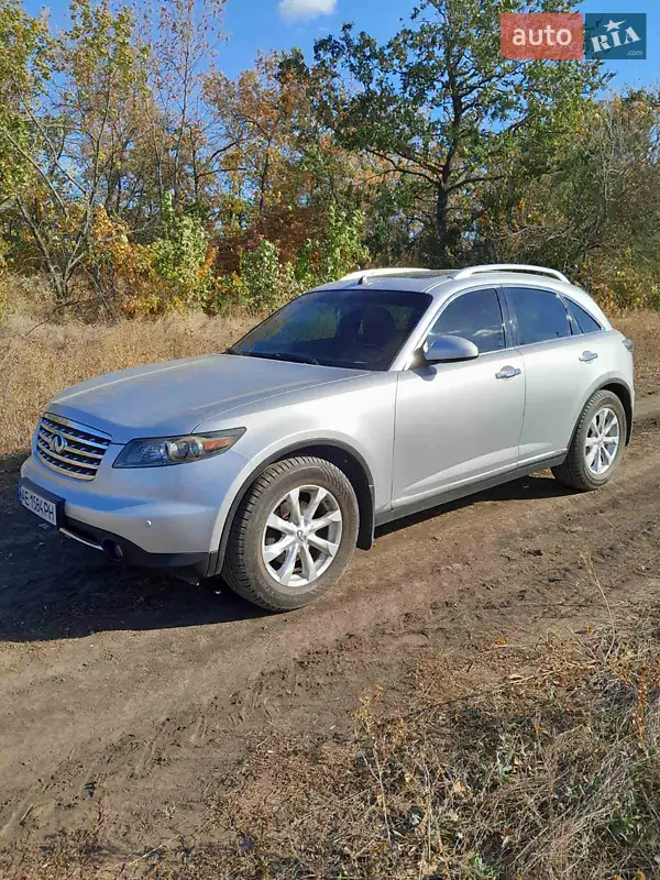 Infiniti FX 35
