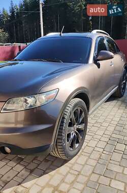 Внедорожник / Кроссовер Infiniti FX 35 2007 в Сторожинце