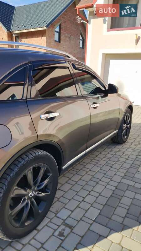 Позашляховик / Кросовер Infiniti FX 35 2007 в Сторожинці