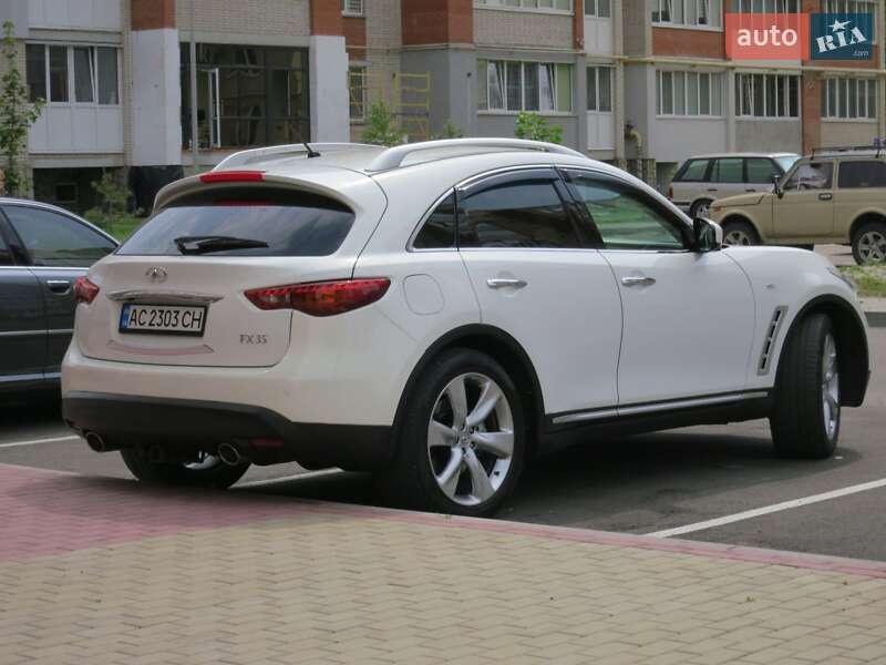 Позашляховик / Кросовер Infiniti FX 35 2008 в Луцьку фото 6 Позашляховик / Кросовер Infiniti FX 35 2008 в Луцьку