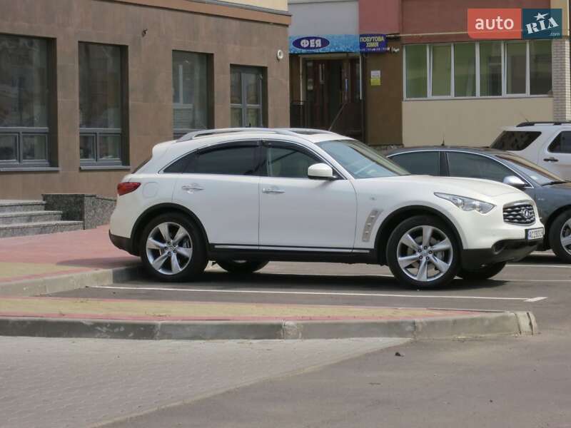 Позашляховик / Кросовер Infiniti FX 35 2008 в Луцьку фото 8 Позашляховик / Кросовер Infiniti FX 35 2008 в Луцьку