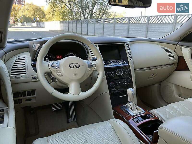 Позашляховик / Кросовер Infiniti FX 35 2008 в Луцьку фото 17 Позашляховик / Кросовер Infiniti FX 35 2008 в Луцьку