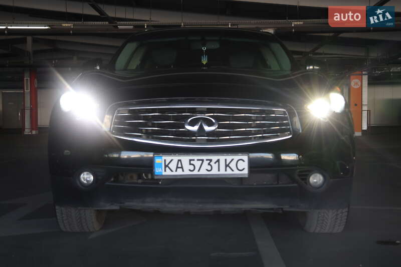 Позашляховик / Кросовер Infiniti FX 35 2008 в Києві