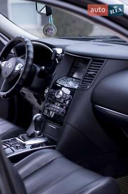 Позашляховик / Кросовер Infiniti FX 35 2011 в Дніпрі