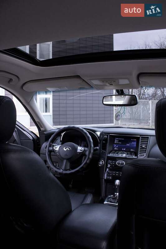 Внедорожник / Кроссовер Infiniti FX 35 2011 в Днепре