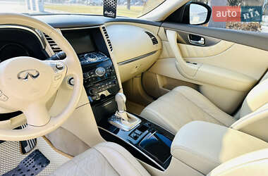 Внедорожник / Кроссовер Infiniti FX 35 2010 в Днепре