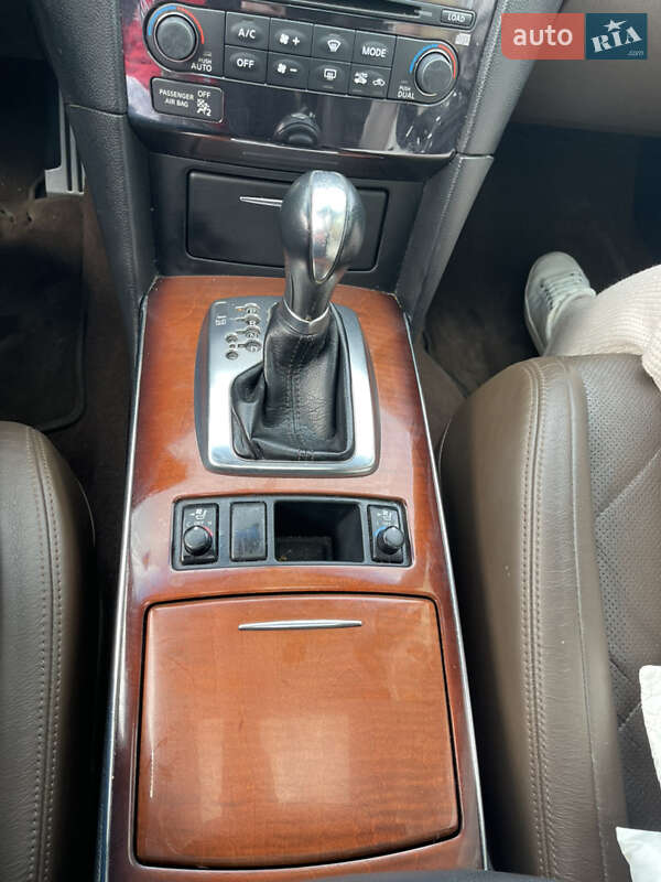 Позашляховик / Кросовер Infiniti FX 35 2008 в Одесі фото 24 Позашляховик / Кросовер Infiniti FX 35 2008 в Одесі