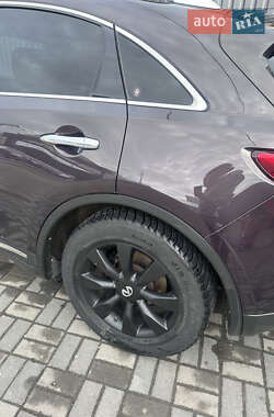 Позашляховик / Кросовер Infiniti FX 35 2008 в 