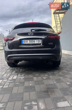 Позашляховик / Кросовер Infiniti FX 35 2008 в 