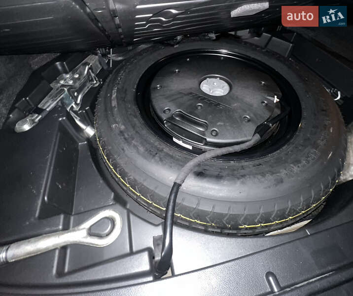 Позашляховик / Кросовер Infiniti FX 35 2008 в Києві фото 15 Позашляховик / Кросовер Infiniti FX 35 2008 в Києві