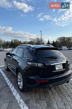 Внедорожник / Кроссовер Infiniti FX 35 2007 в 
