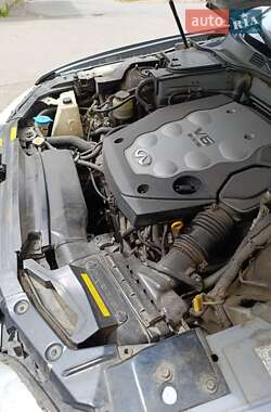 Внедорожник / Кроссовер Infiniti FX 35 2007 в 