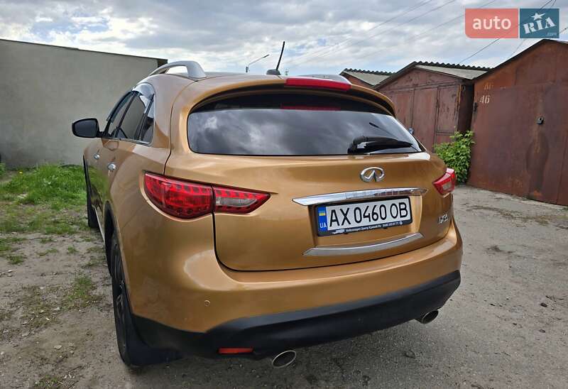 Позашляховик / Кросовер Infiniti FX 35 2008 в Харкові