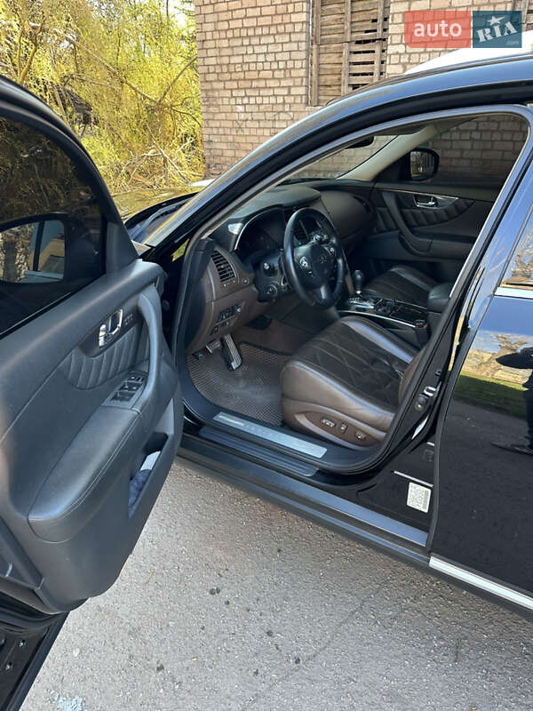 Позашляховик / Кросовер Infiniti FX 35 2008 в Кривому Розі