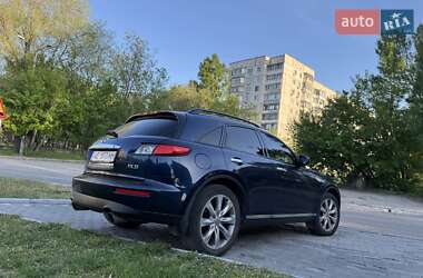 Внедорожник / Кроссовер Infiniti FX 35 2007 в 
