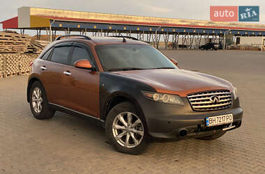 Внедорожник / Кроссовер Infiniti FX 35 2003 в 