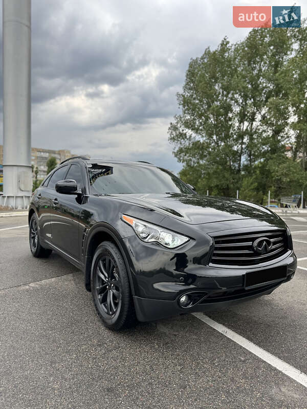 Внедорожник / Кроссовер Infiniti FX 35 2012 в Киеве