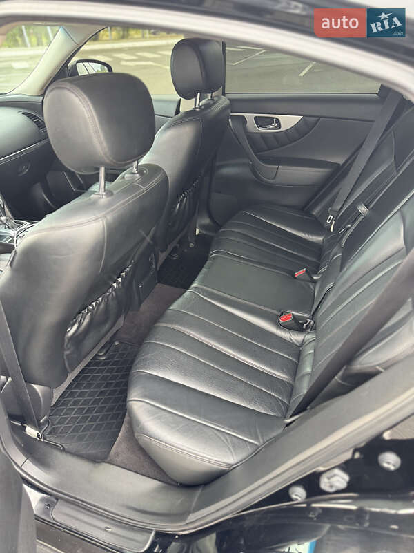 Внедорожник / Кроссовер Infiniti FX 35 2012 в Киеве