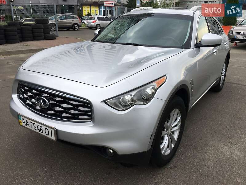 Infiniti FX 35 2008
