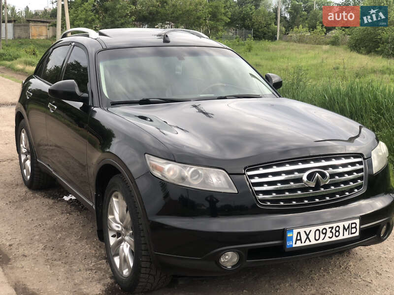 Внедорожник / Кроссовер Infiniti FX 35 2003 в Первомайске