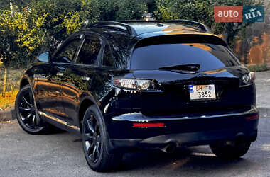 Позашляховик / Кросовер Infiniti FX 35 2006 в 