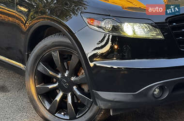 Позашляховик / Кросовер Infiniti FX 35 2006 в 