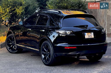 Позашляховик / Кросовер Infiniti FX 35 2006 в 