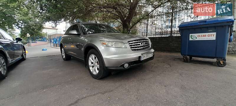 Infiniti FX 35 2006