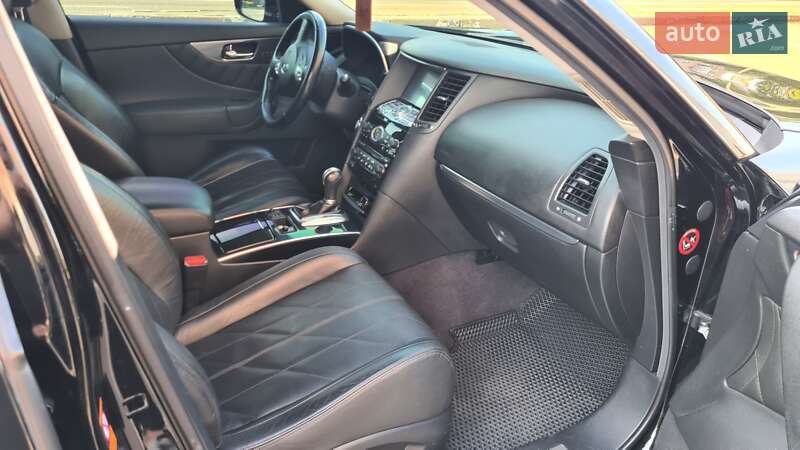 Позашляховик / Кросовер Infiniti FX 35 2009 в Харкові