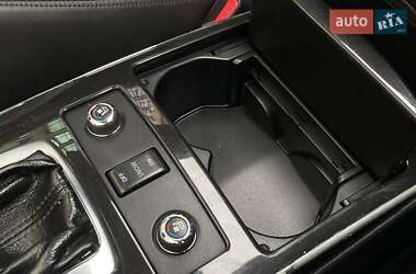 Внедорожник / Кроссовер Infiniti FX 35 2010 в 