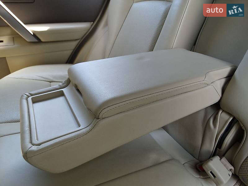 Позашляховик / Кросовер Infiniti FX 35 2008 в Дніпрі