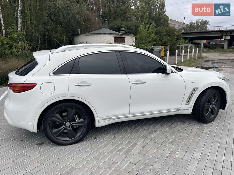 Позашляховик / Кросовер Infiniti FX 35 2008 в Житомирі