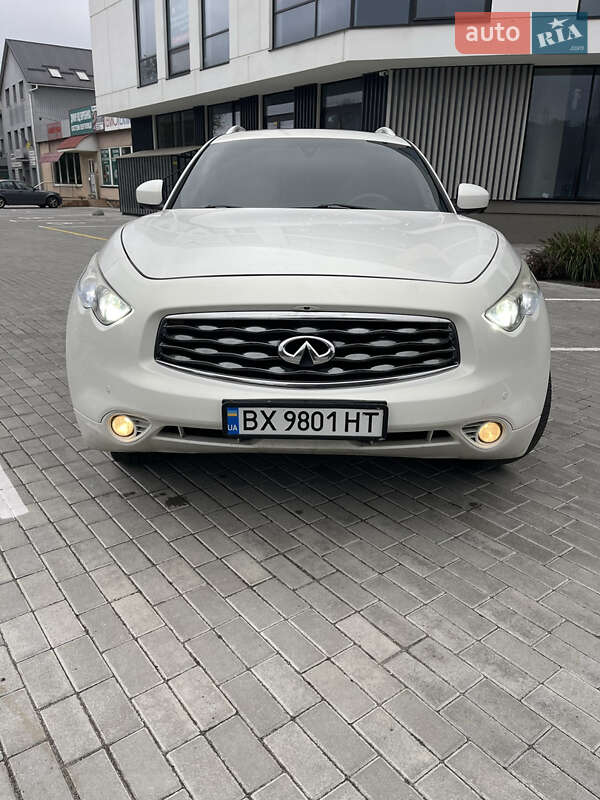 Позашляховик / Кросовер Infiniti FX 35 2008 в Житомирі