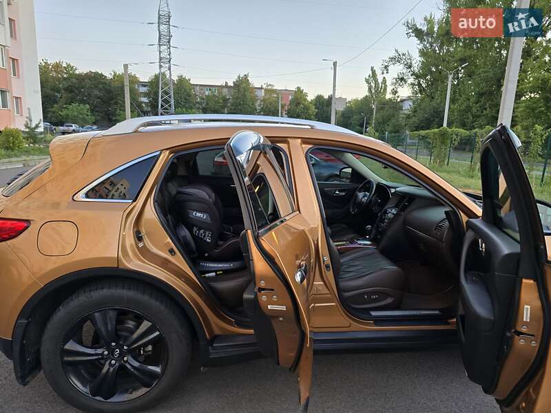 Позашляховик / Кросовер Infiniti FX 35 2008 в Харкові