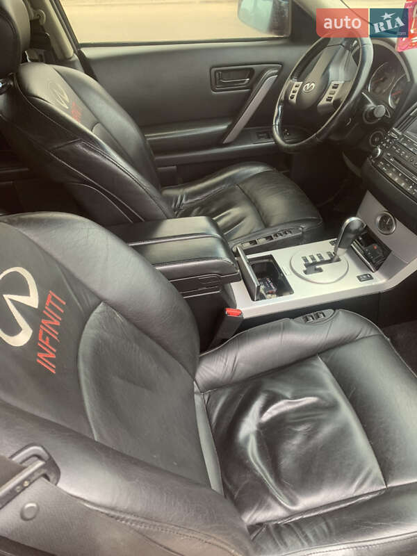 Позашляховик / Кросовер Infiniti FX 35 2003 в Яготині