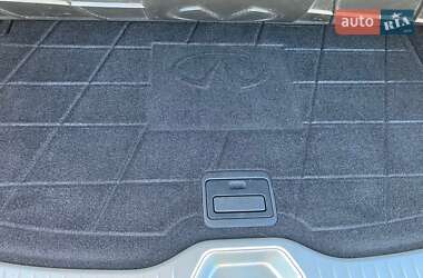 Внедорожник / Кроссовер Infiniti FX 35 2005 в 