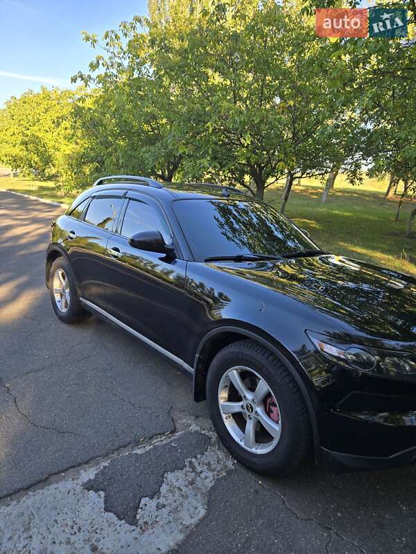 Позашляховик / Кросовер Infiniti FX 35 2006 в Южноукраїнську