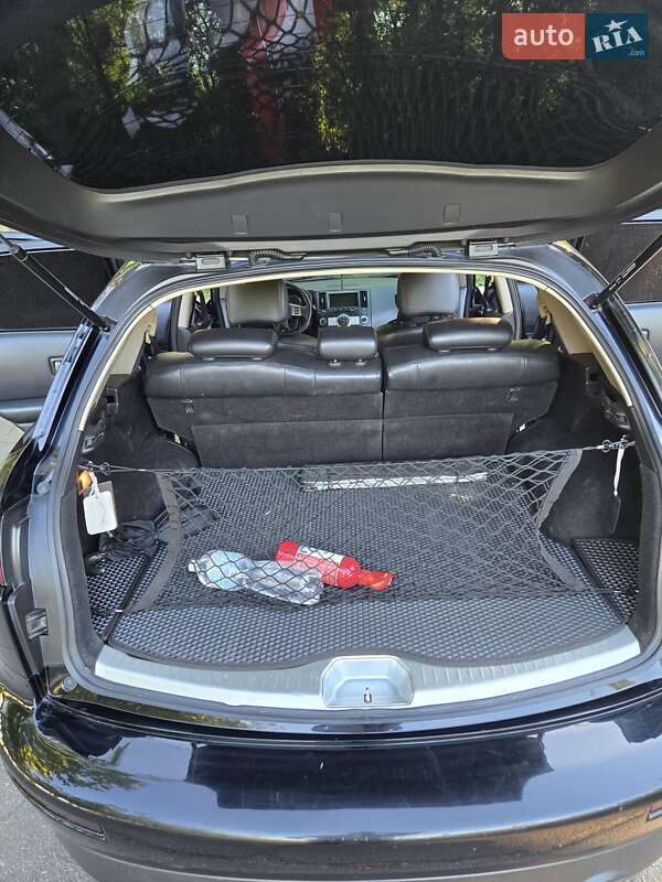 Позашляховик / Кросовер Infiniti FX 35 2006 в Южноукраїнську