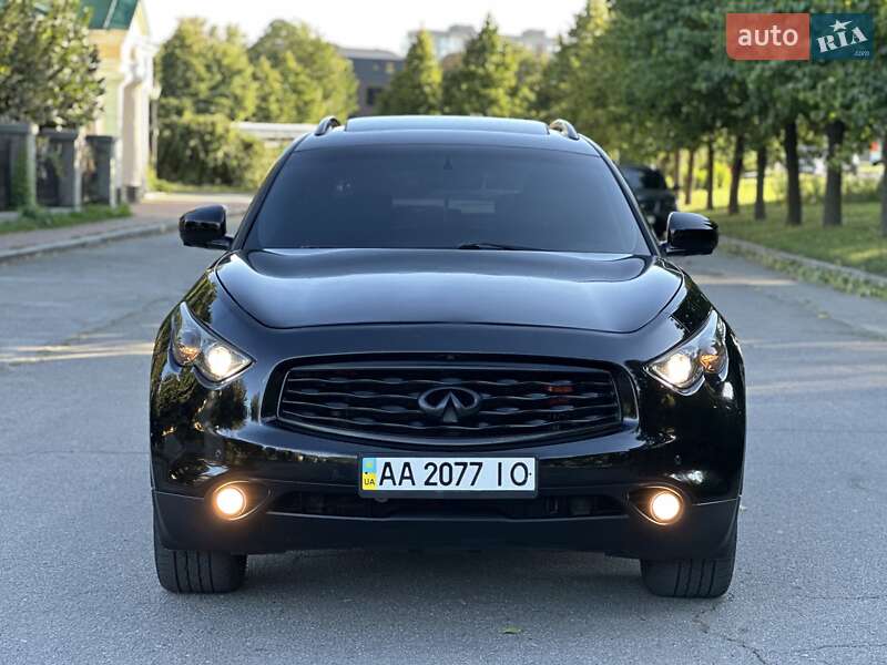 Позашляховик / Кросовер Infiniti FX 35 2008 в Умані
