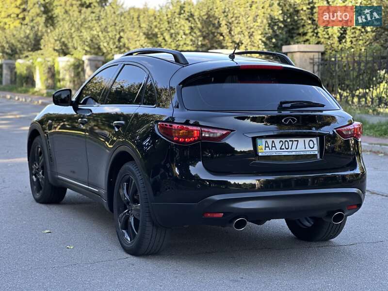 Позашляховик / Кросовер Infiniti FX 35 2008 в Умані