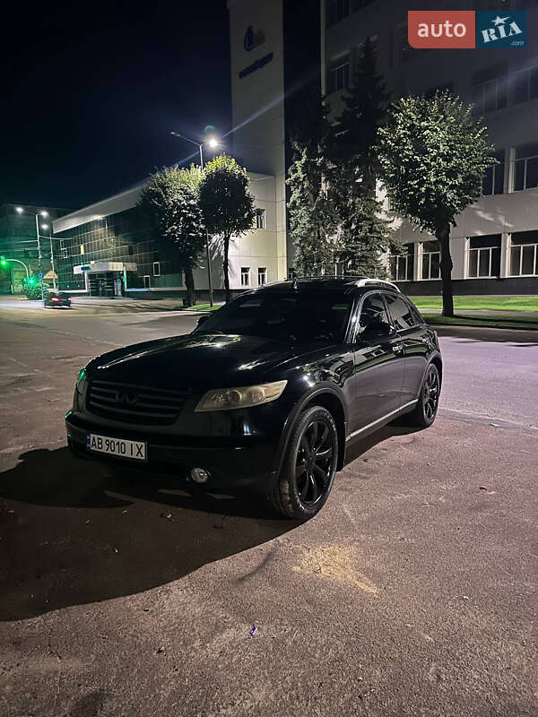 Внедорожник / Кроссовер Infiniti FX 35 2005 в Киеве фото 3 Внедорожник / Кроссовер Infiniti FX 35 2005 в Киеве