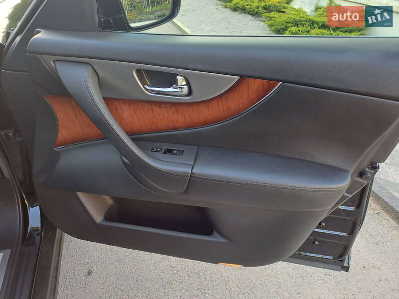 Позашляховик / Кросовер Infiniti FX 35 2012 в Вінниці фото 12 Позашляховик / Кросовер Infiniti FX 35 2012 в Вінниці